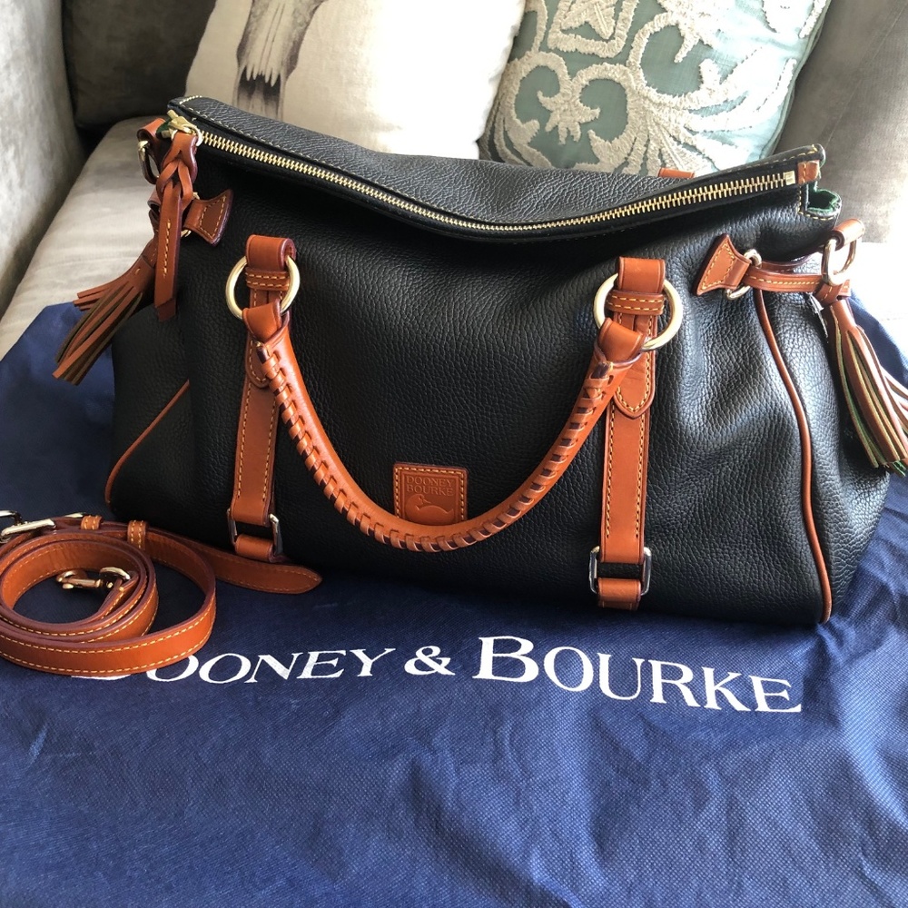 Dooney & Bourke Medium Satchel, Black and tan, EUC